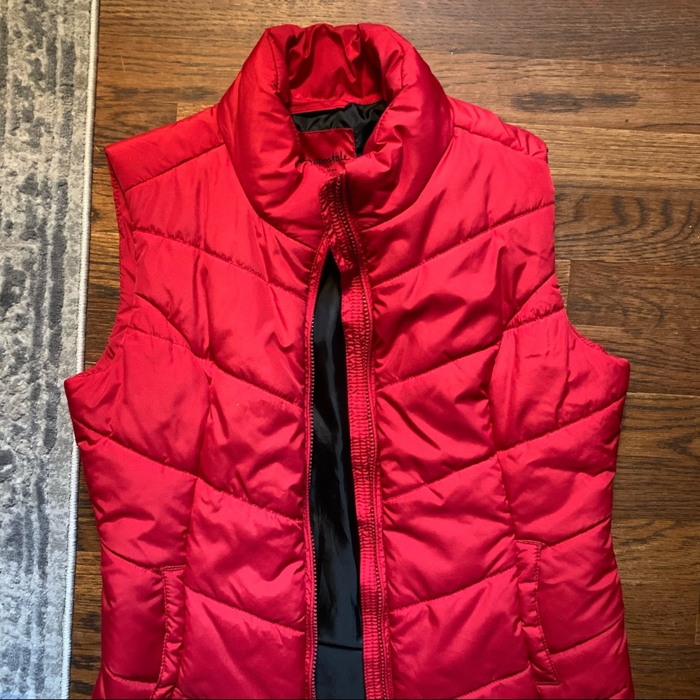 Aeropostale Puffer Vest